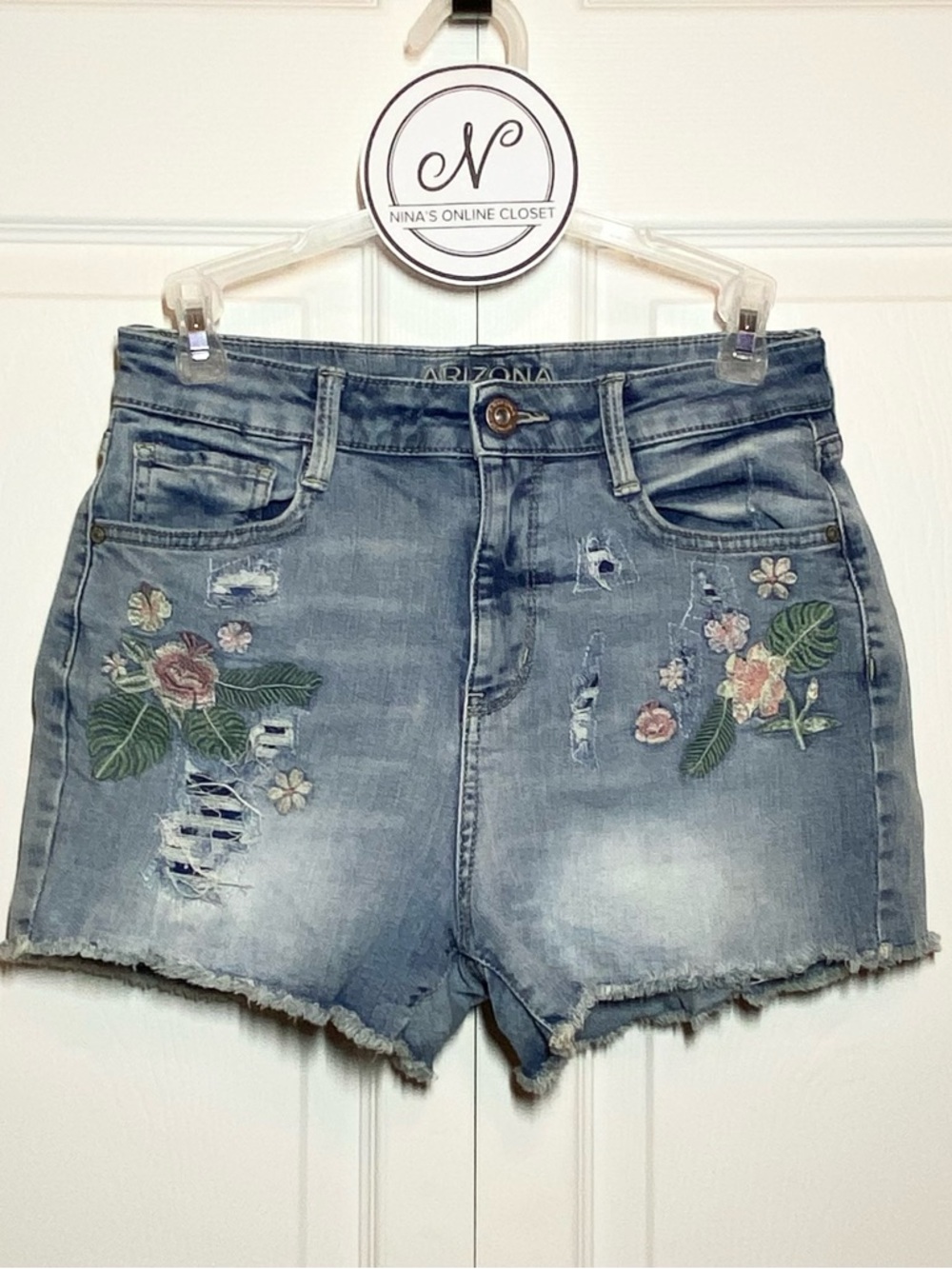 ARIZONA JEAN CO Juniors Denim Jean Shorts Low Rise Blue Size 7